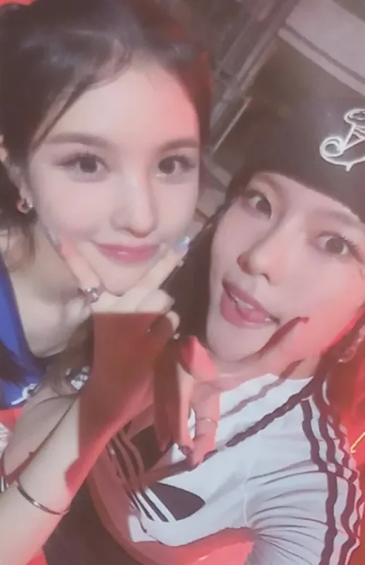 Jaehee, Lunedi — Good Day (Special Daileee), Ktown4u · Lucky Draw
