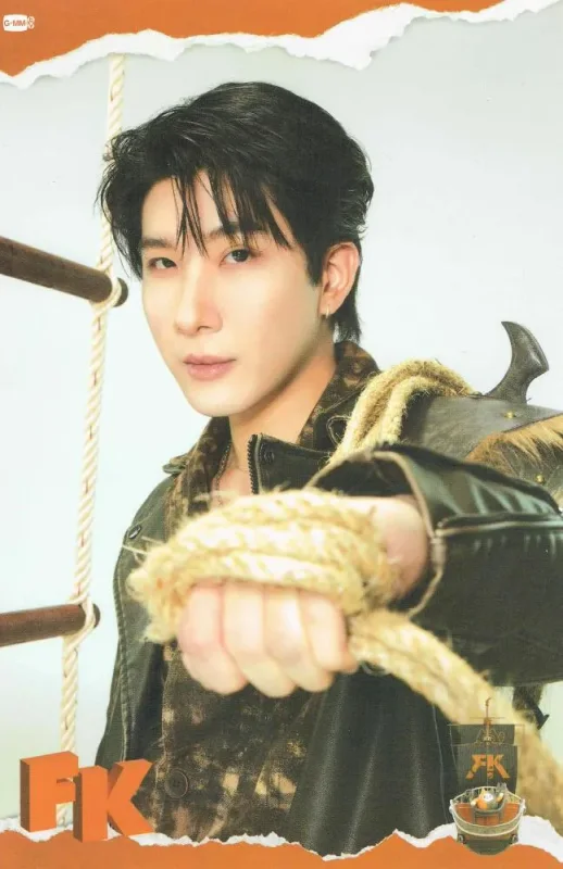 Khaotung Thanawat — LOL FAN FEST 2024 : THE LOVE PIRATES | POSTCARD SET