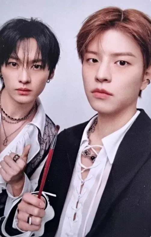 Lee Know, Seungmin — STAY WITH YOUR WINGS - 6th Membership