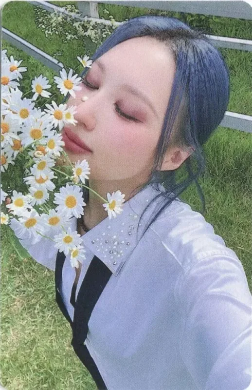 Siyeon — DREAMQUEST - Photobook, Music Art