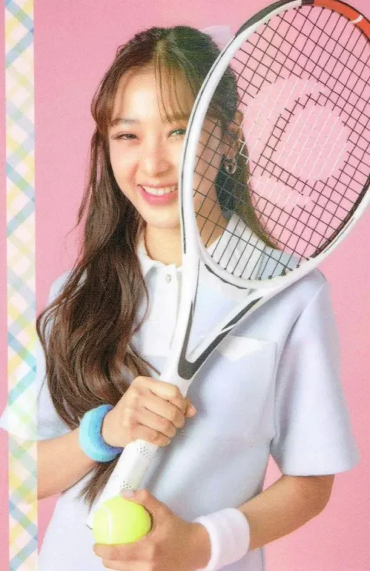 Film Rachanun — GIRLS COLLECTIBLE RANDOM CARD | BACK TO SCHOOL