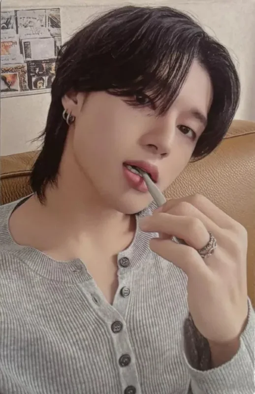 Wooyoung — ROCK WILL NEVER DIE ! - 2025 Season's Greetings