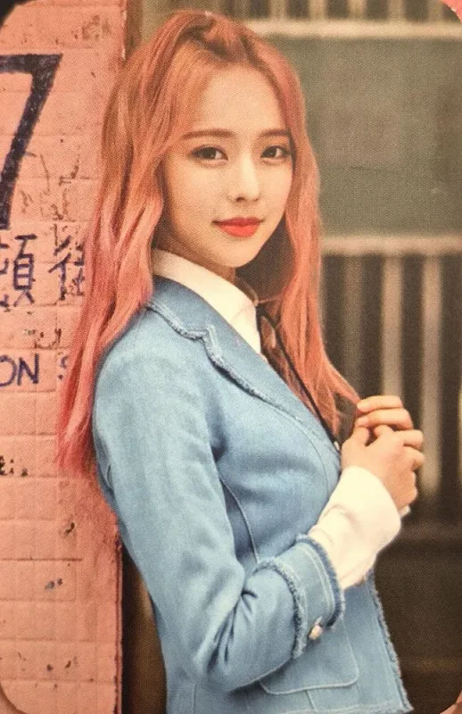 VIVI — Love & Live, Standard