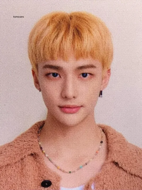 Hyunjin — 3rd Membership
