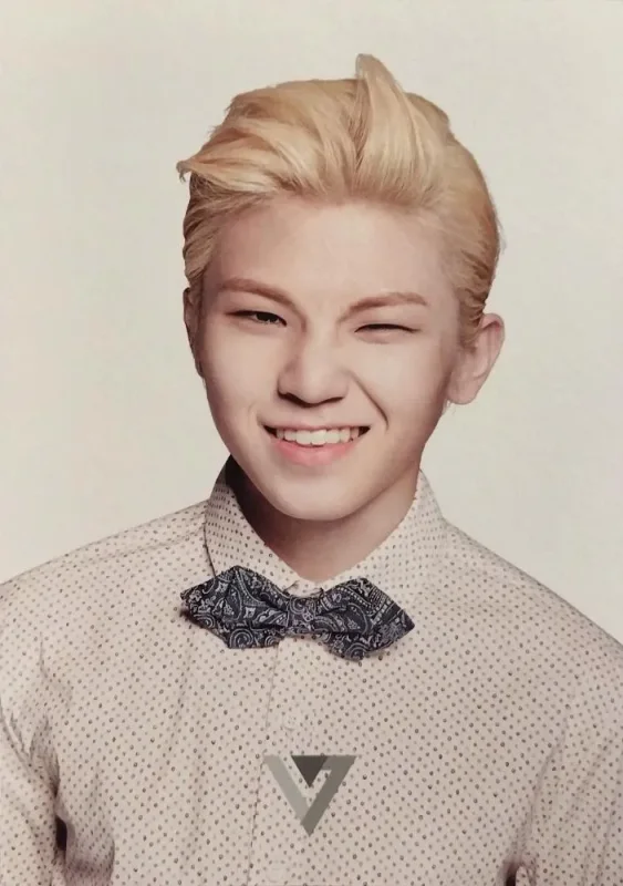 Woozi — 17 Carat - 1st Mini Album