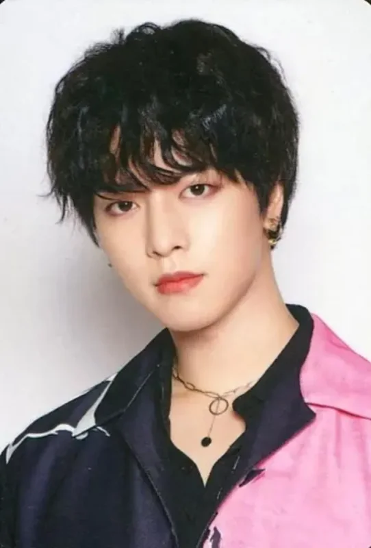 Ravn — ONEUS JAPAN OFFICIAL GOODS - ONLINE SALE