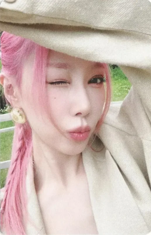 Handong — DREAMQUEST - Photobook, Music Art