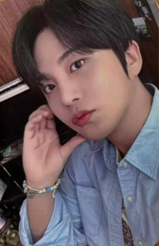 Jongho — ROCK WILL NEVER DIE ! - 2025 Season's Greetings, Yes24