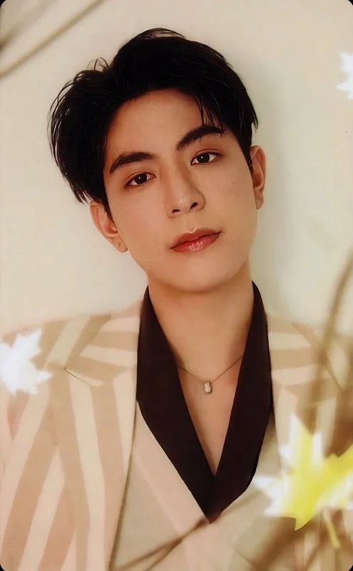 Sea Dechchart — ELEMENTS OF SEASONS SERIES | EXCLUSIVE PHOTOCARD SET