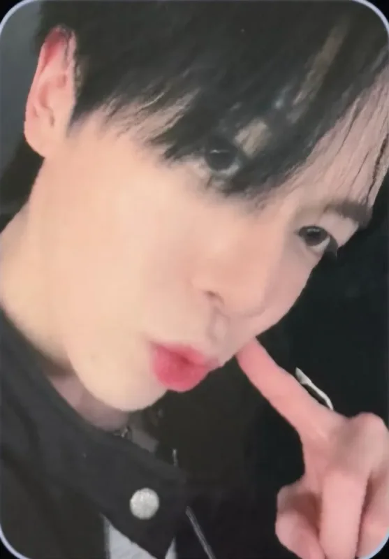 Lee Jun Hyuk — SHINING LIGHT - First Fanmeeting