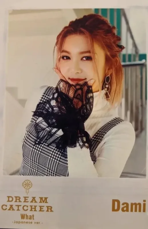 Dami — What - Japan Album, Tower Records