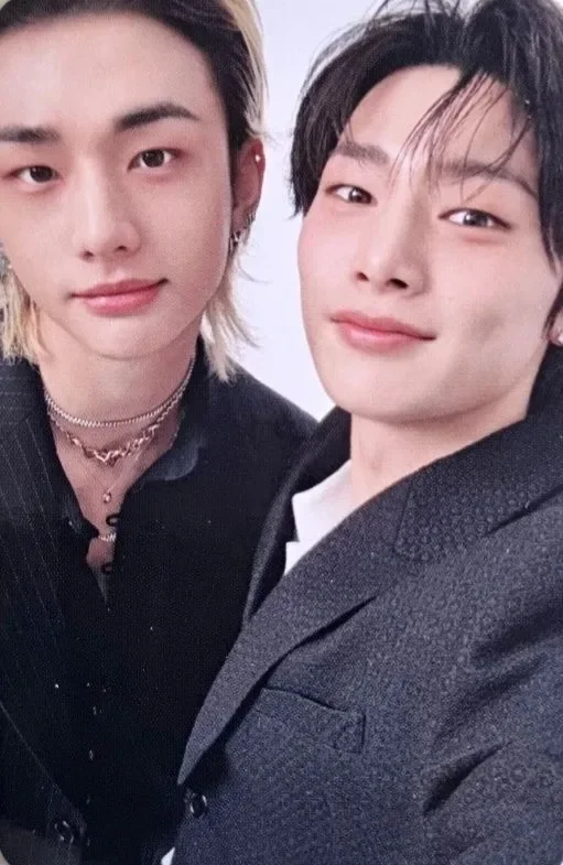Hyunjin, I.N — STAY WITH YOUR WINGS - 6th Membership