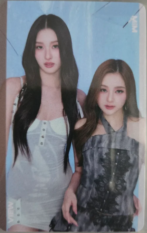 Mim Rattanawadee, View Benyapa — ELEMENTS OF SEASONS SERIES | VIEWMIM EXCLUSIVE PHOTOCARD SET
