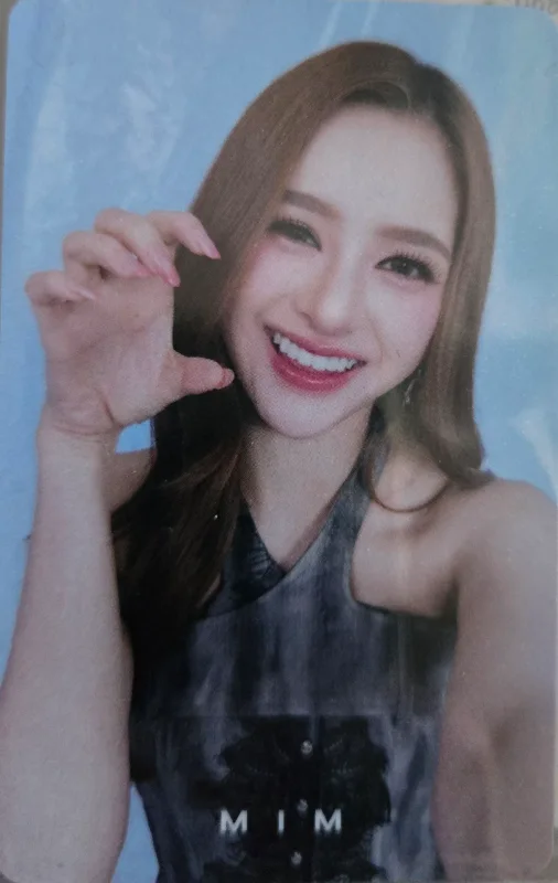 Mim Rattanawadee — ELEMENTS OF SEASONS SERIES | VIEWMIM EXCLUSIVE PHOTOCARD SET