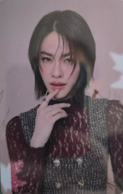 Emi Thasorn — ELEMENTS OF SEASONS SERIES | EXCLUSIVE PHOTOCARD SET