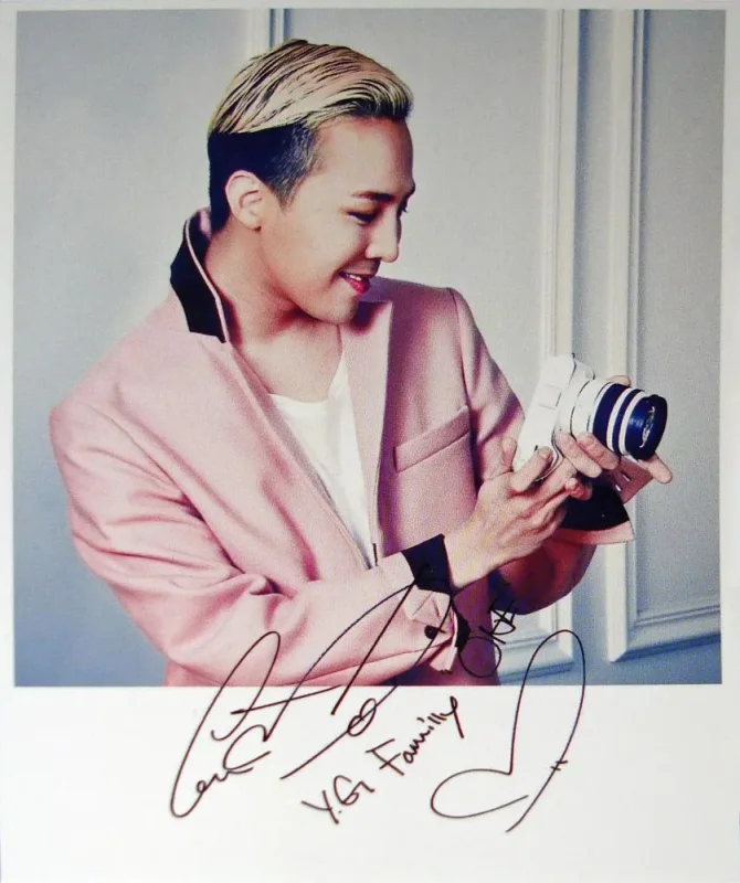 G-DRAGON — Gmarket, Polaroïd