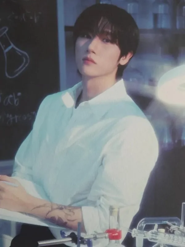 I.M — LOVE FORMULA MONBEBE - 2026 Season's Greetings
