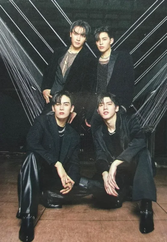 Aou, Joong, Pond, Santa — Sadistic - 1st Digital Single