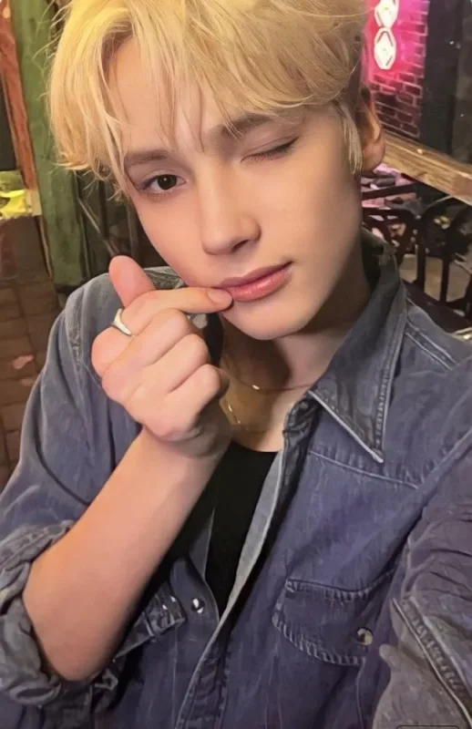Huening Kai — NUANCE - 2024 Season's Greetings