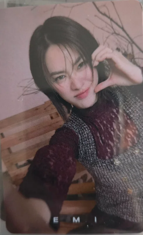 Emi Thasorn — ELEMENTS OF SEASONS SERIES | EXCLUSIVE PHOTOCARD SET