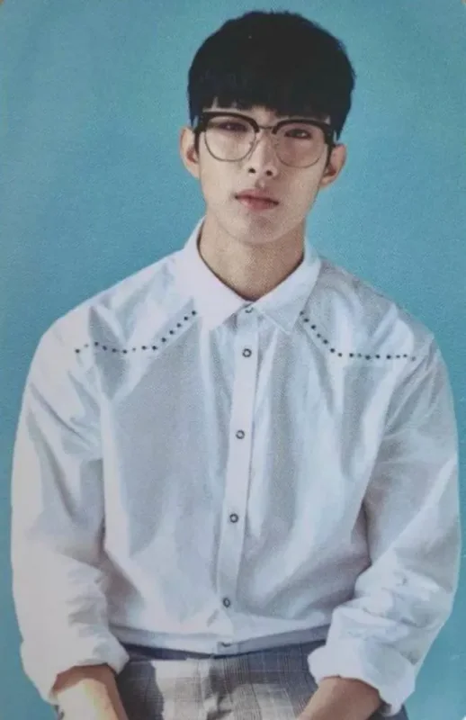 DK — 2nd Official Fanclub 'CARAT' Membership