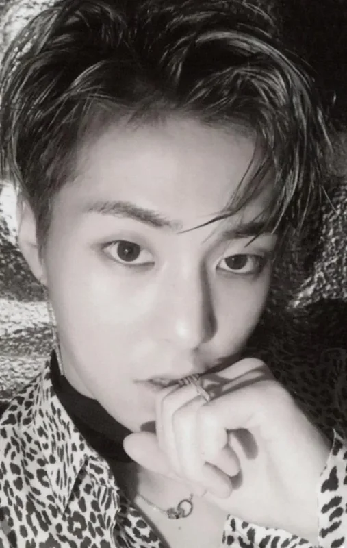 Xiumin — Hey Mama!