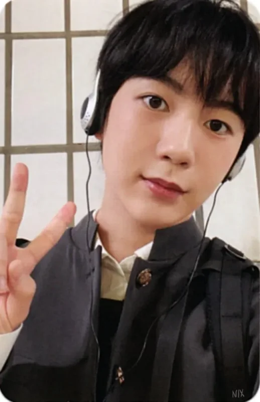 RYO — Hands Up, A
