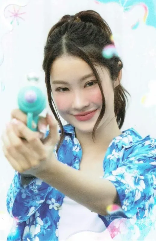 Namtan Tipnaree — GIRLS COLLECTIBLE RANDOM CARD | SONGKRAN COLLECTION