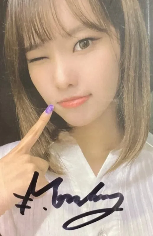 Lunedi — KPOP LAND 2022