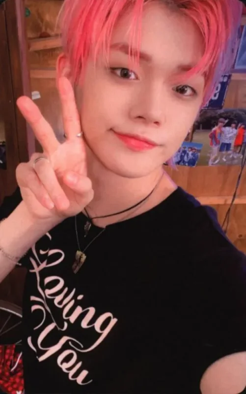 YEONJUN — House Fairy - 2021 Season's Greetings