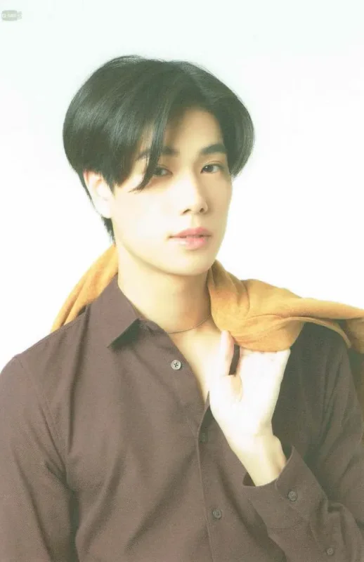 Phuwin — POSTCARD SET WITH FRAME