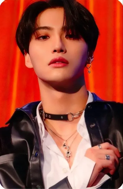 Seonghwa — Treasure EP. Extra: Shift The Map, Z