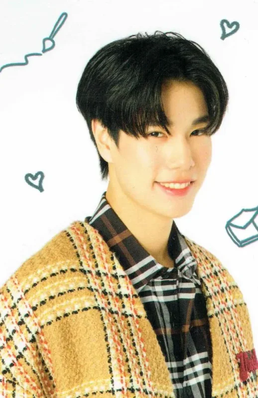 Phuwin — WE ARE FOREVER FANCON | COLLECTIBLE CARD SET
