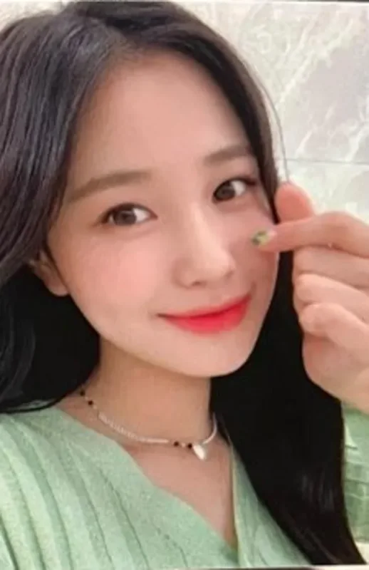 Han Jihyo — Isac 2022