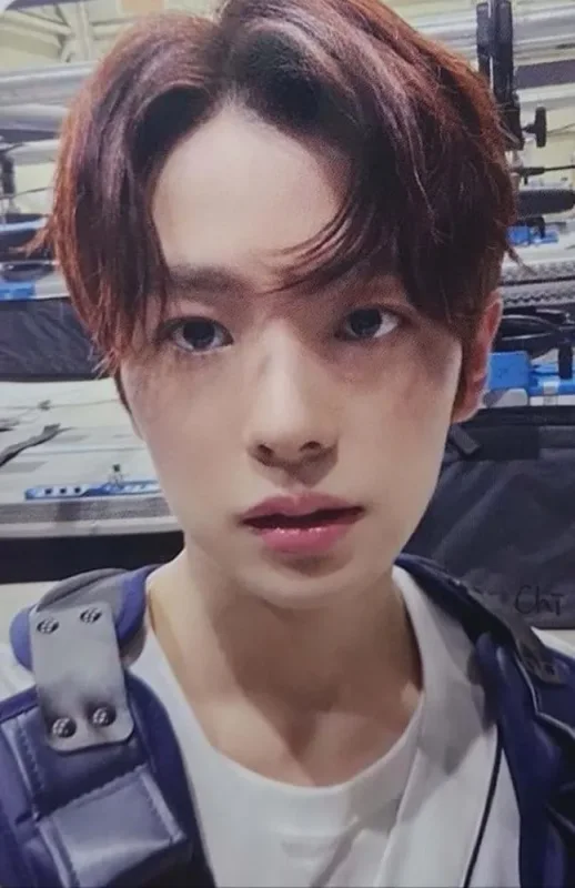 YUSHI — Hands Up, A