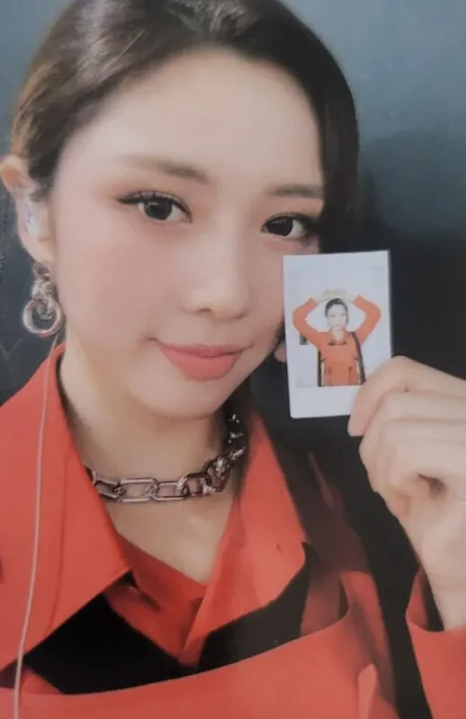 Yoohyeon — 7 Spirits