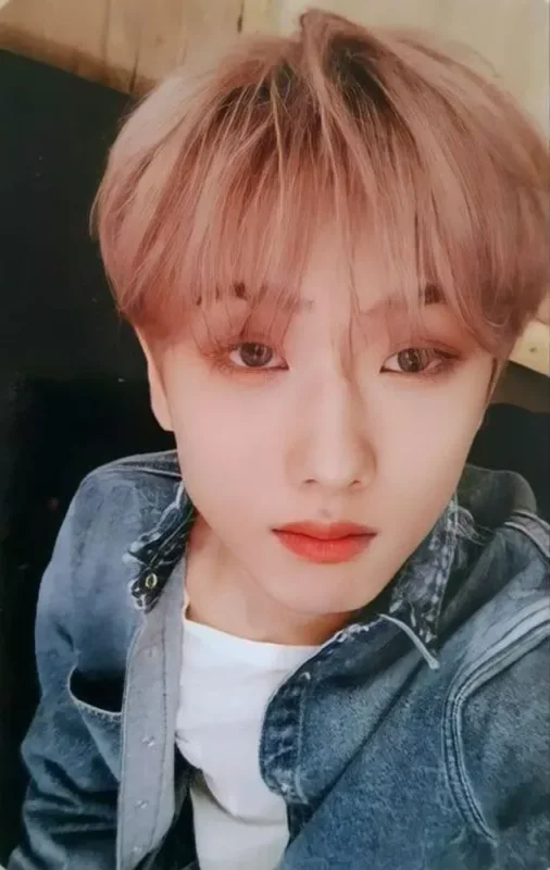 Jisung — We Boom, BOOM
