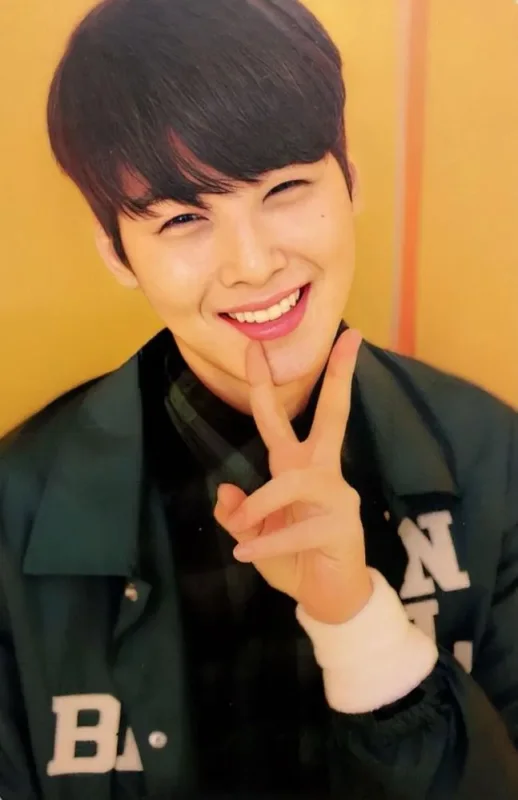 Cha Eun Woo — Spring Up