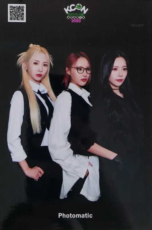 JiU, Siyeon, Yoohyeon — KCON Saudi Arabia 2023