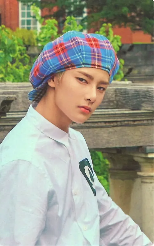 I.N — Stay in London