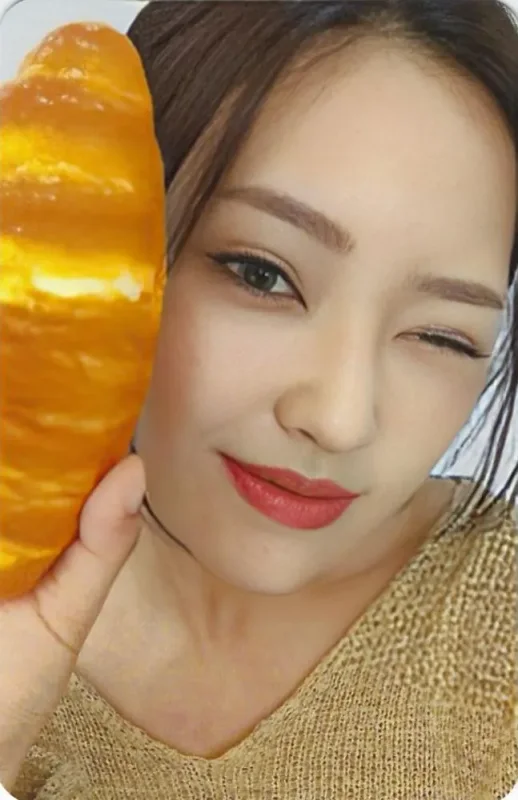 Hyeju — OFFICIAL LIGHT STICK