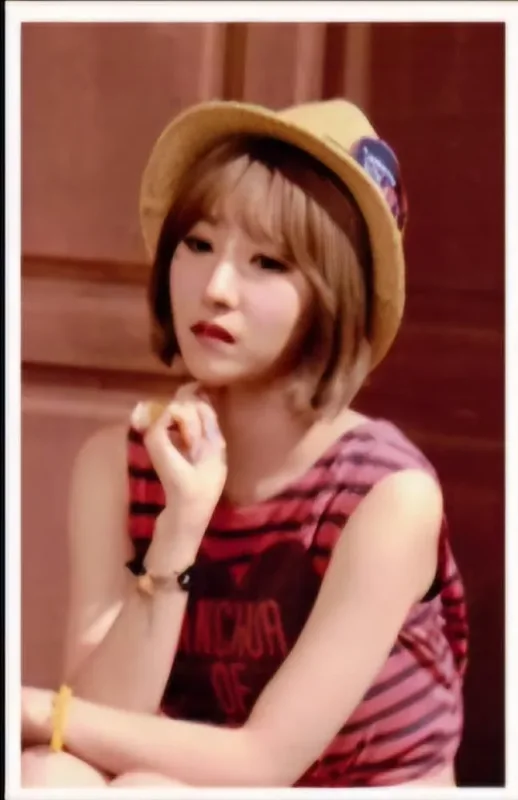 SuA — Love Shake, Broadcast