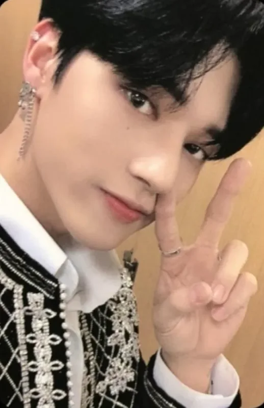 Wooyoung — ATEEZ WORLD TOUR 'THE FELLOWSHIP : MAP THE TREASURE'