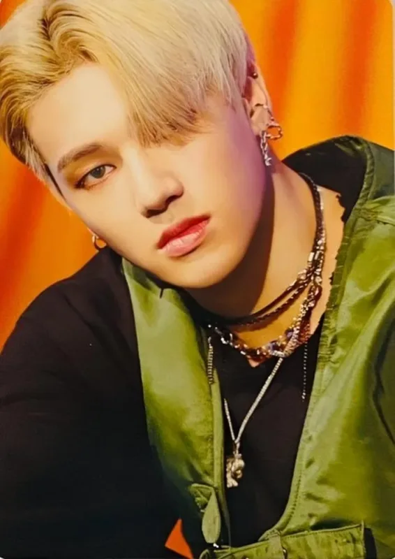 Wooyoung — Treasure EP. Extra: Shift The Map, Z