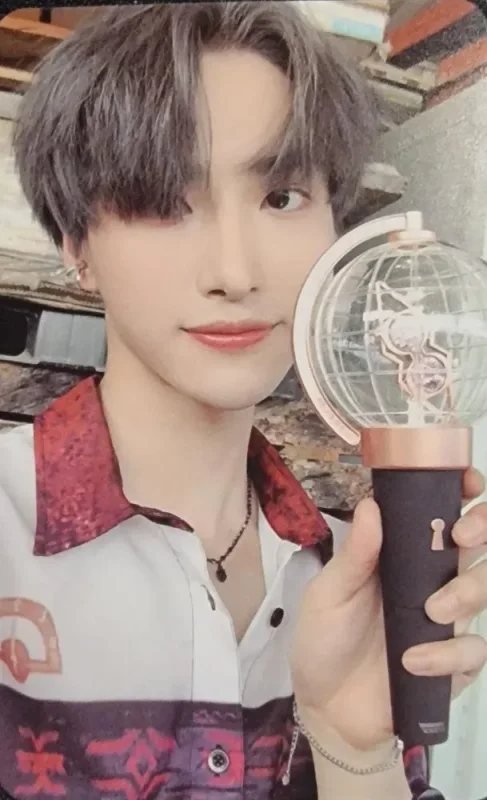 Seonghwa — LIGHTINY VER.1