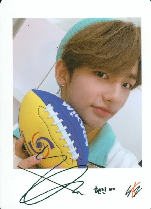 Hyunjin — 1st Membership