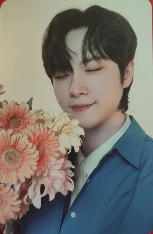 Kim Dong Han — Bloom Blossom - 2023 Season's Greetings