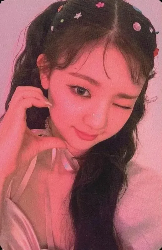 YeonJi — The Star Magazine 2023.12, Special Photocard