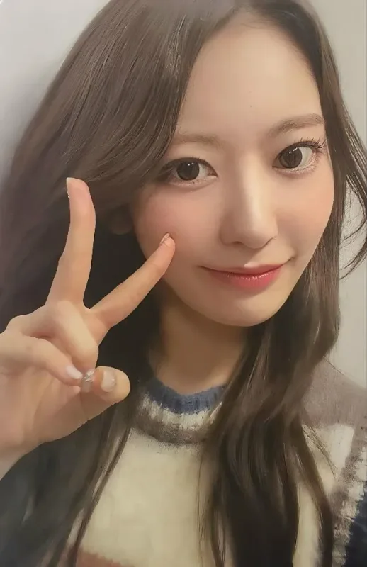 Sakura — FEARNOT 1st Fanclub Membership