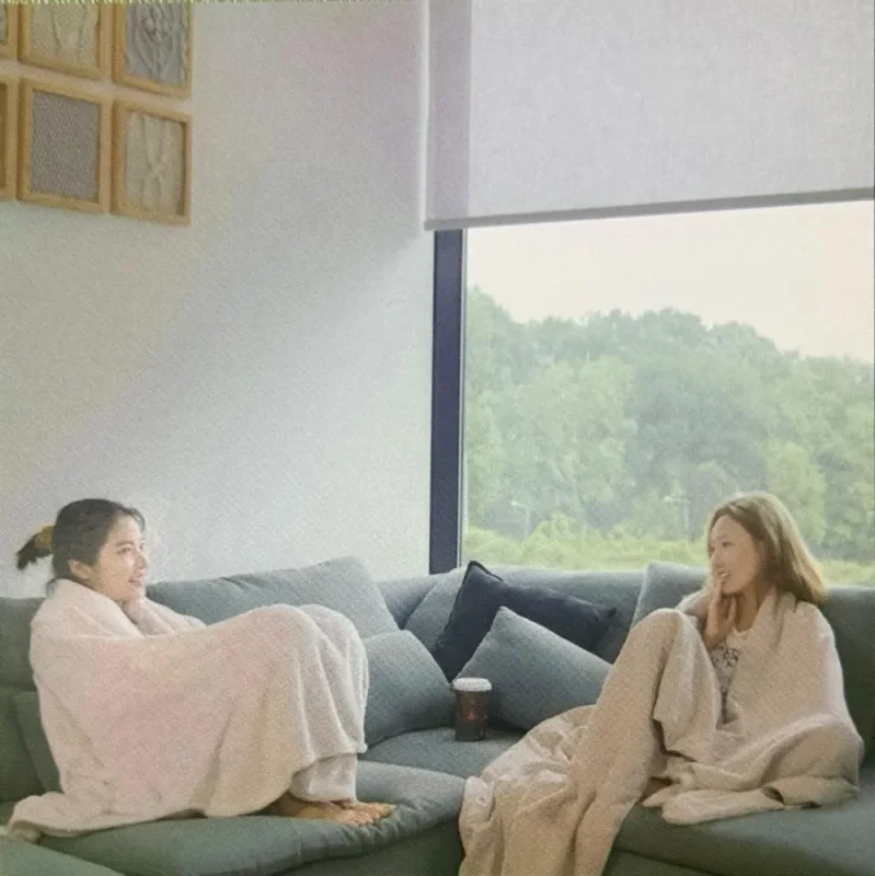 Hwasa, Solar — Where Are We Now Documentary, Cinema KiT Kihno